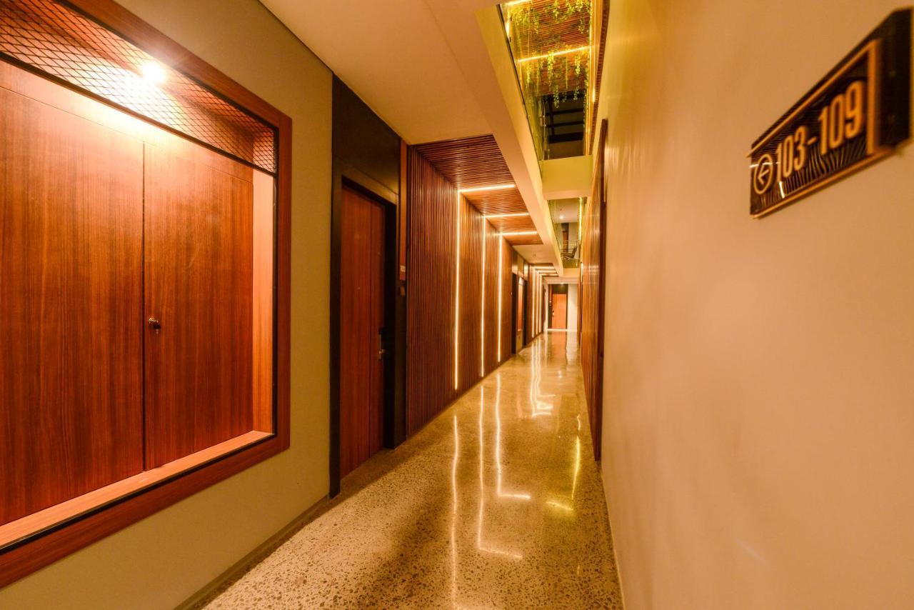 Nata Azana Hotel Solo Exteriér fotografie