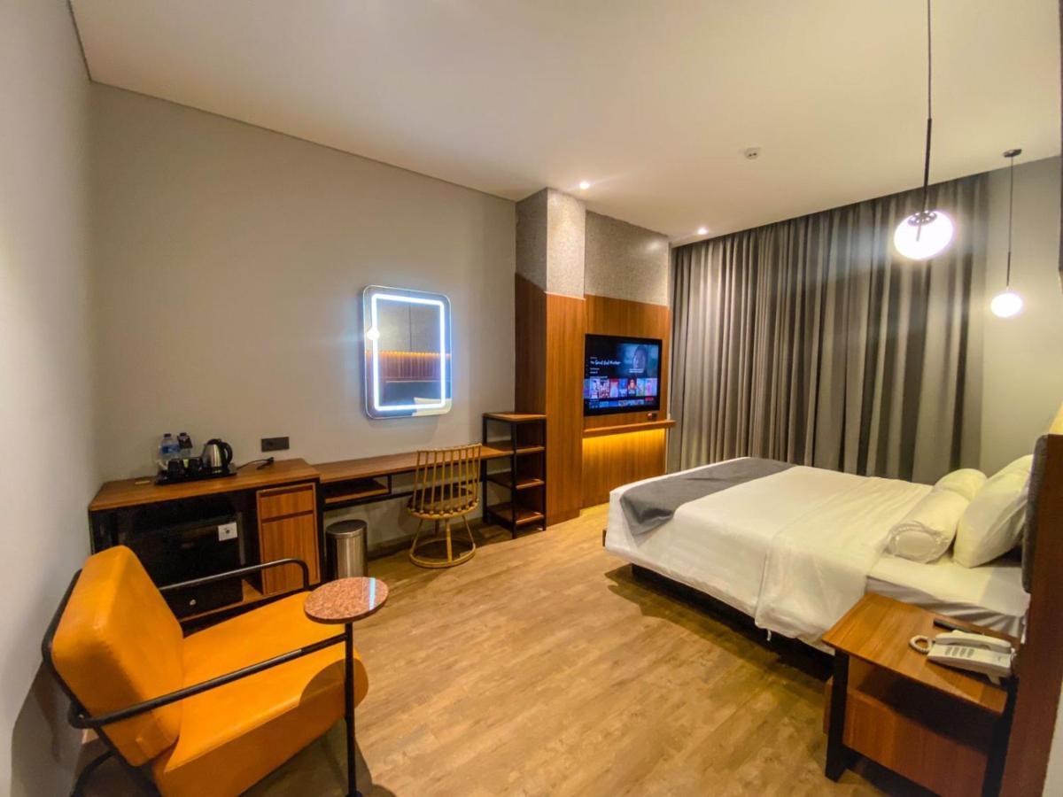Nata Azana Hotel Solo Exteriér fotografie